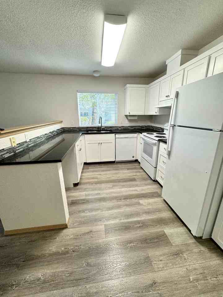 15017 Se East Ave - Photo 6 of 15