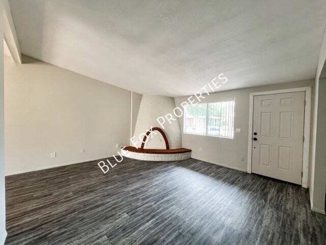 3536 S Burnett Pl - Photo 3 of 27