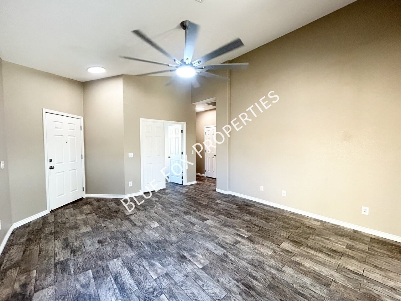 7419 W River Rim Pl - Photo 4 of 32