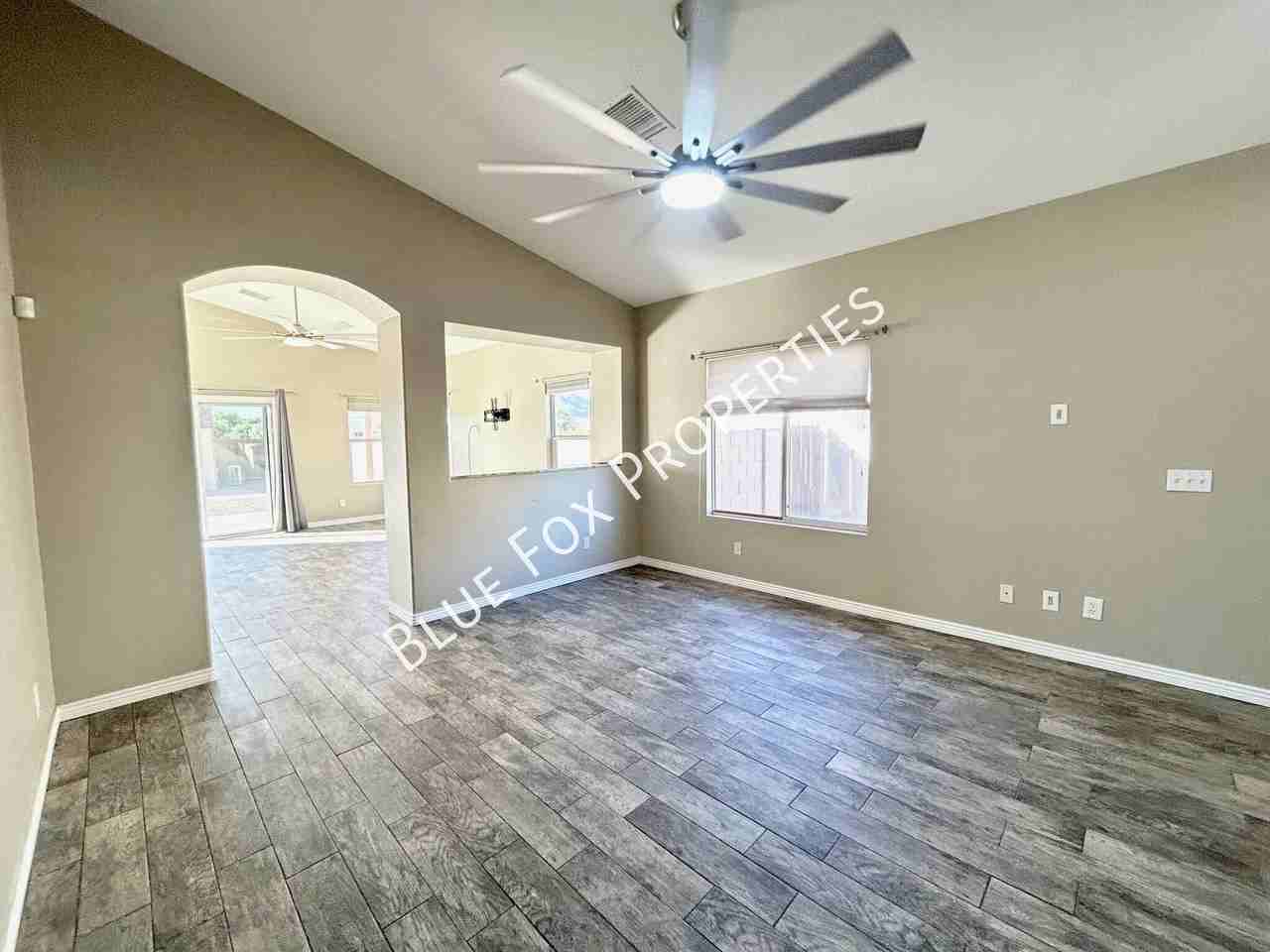 7419 W River Rim Pl - Photo 5 of 32