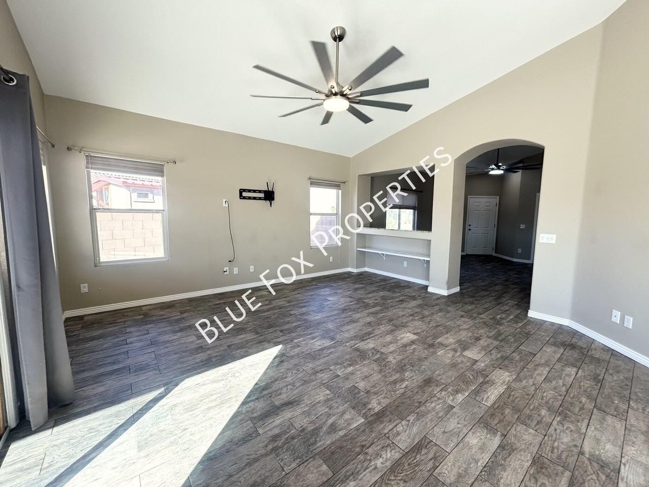 7419 W River Rim Pl - Photo 7 of 32