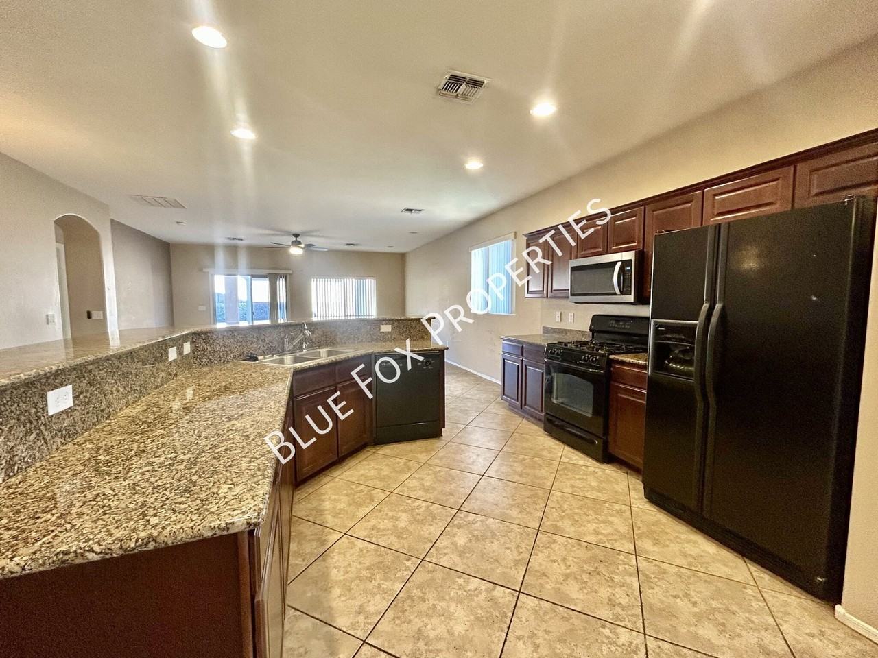 8171 S Camino Serpe - Photo 4 of 26