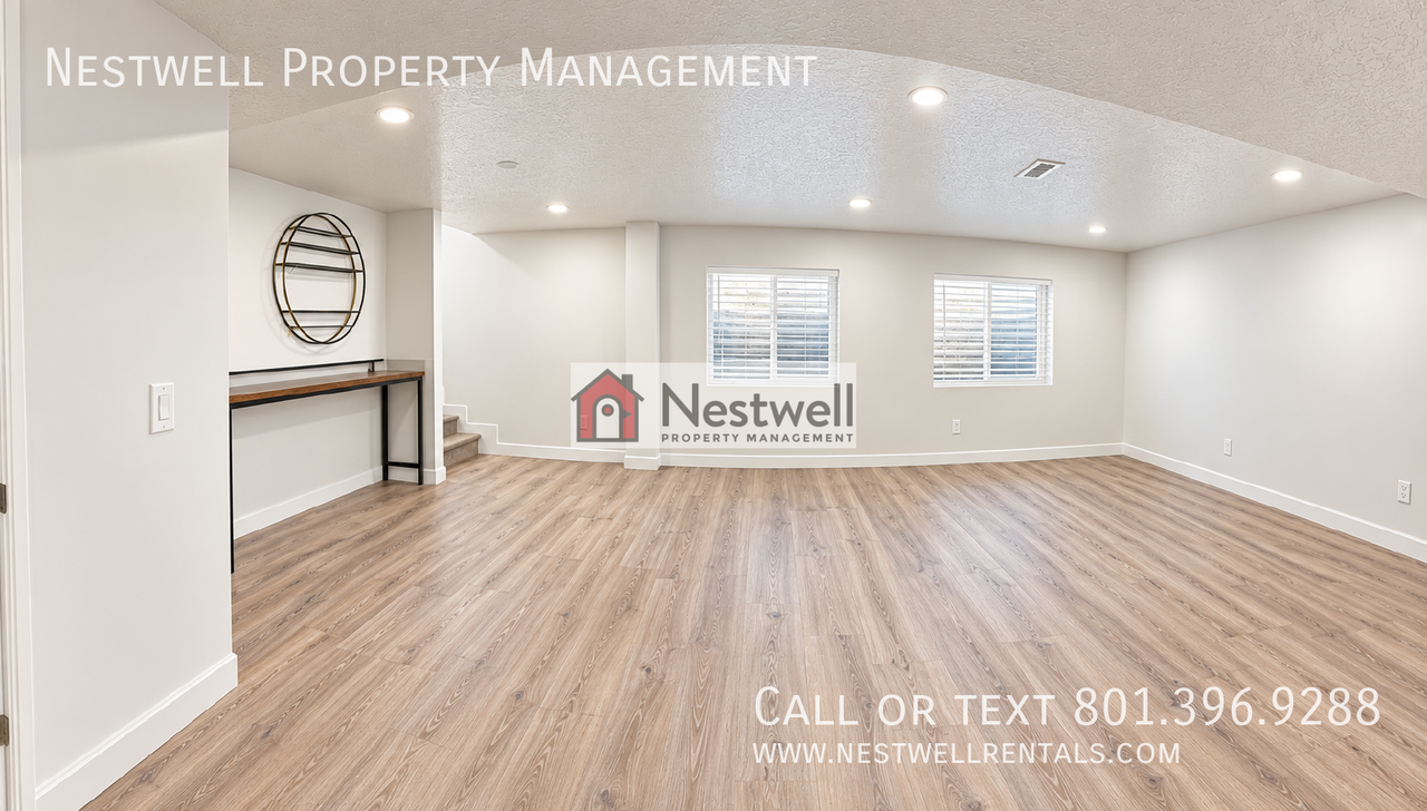 11496 S Hollybrook Loop - Photo 3 of 17