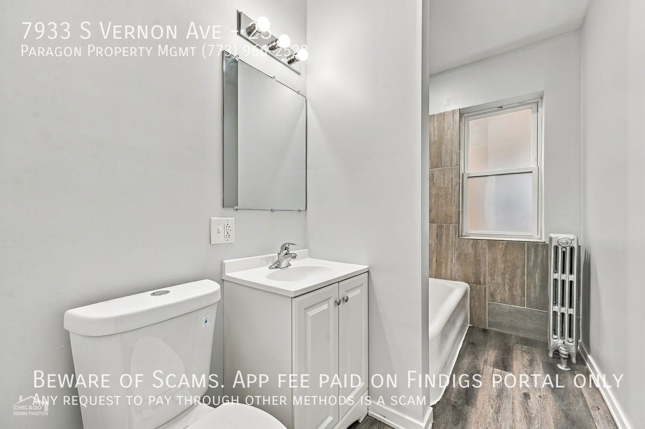 7933 S Vernon Ave #2S - Photo 5 of 12
