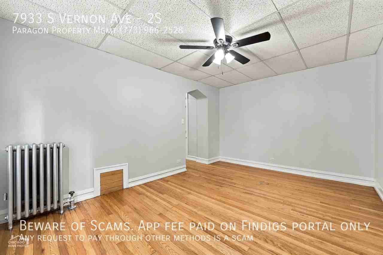 7933 S Vernon Ave #2S - Photo 7 of 12