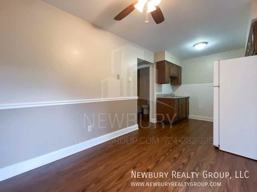 13 Sunbury Est - Photo 3 of 18