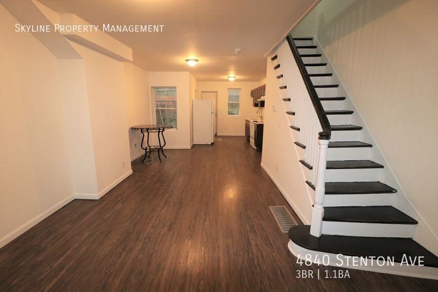 4840 Stenton Ave - Photo 3 of 15
