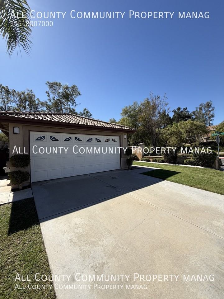 31905 Corte Algete - Photo 2 of 34