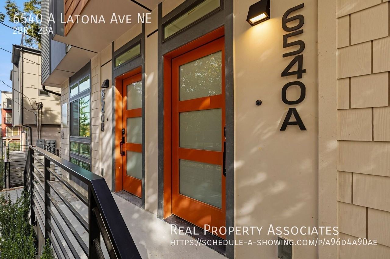 6540A Latona Ave Ne - Photo 4 of 34