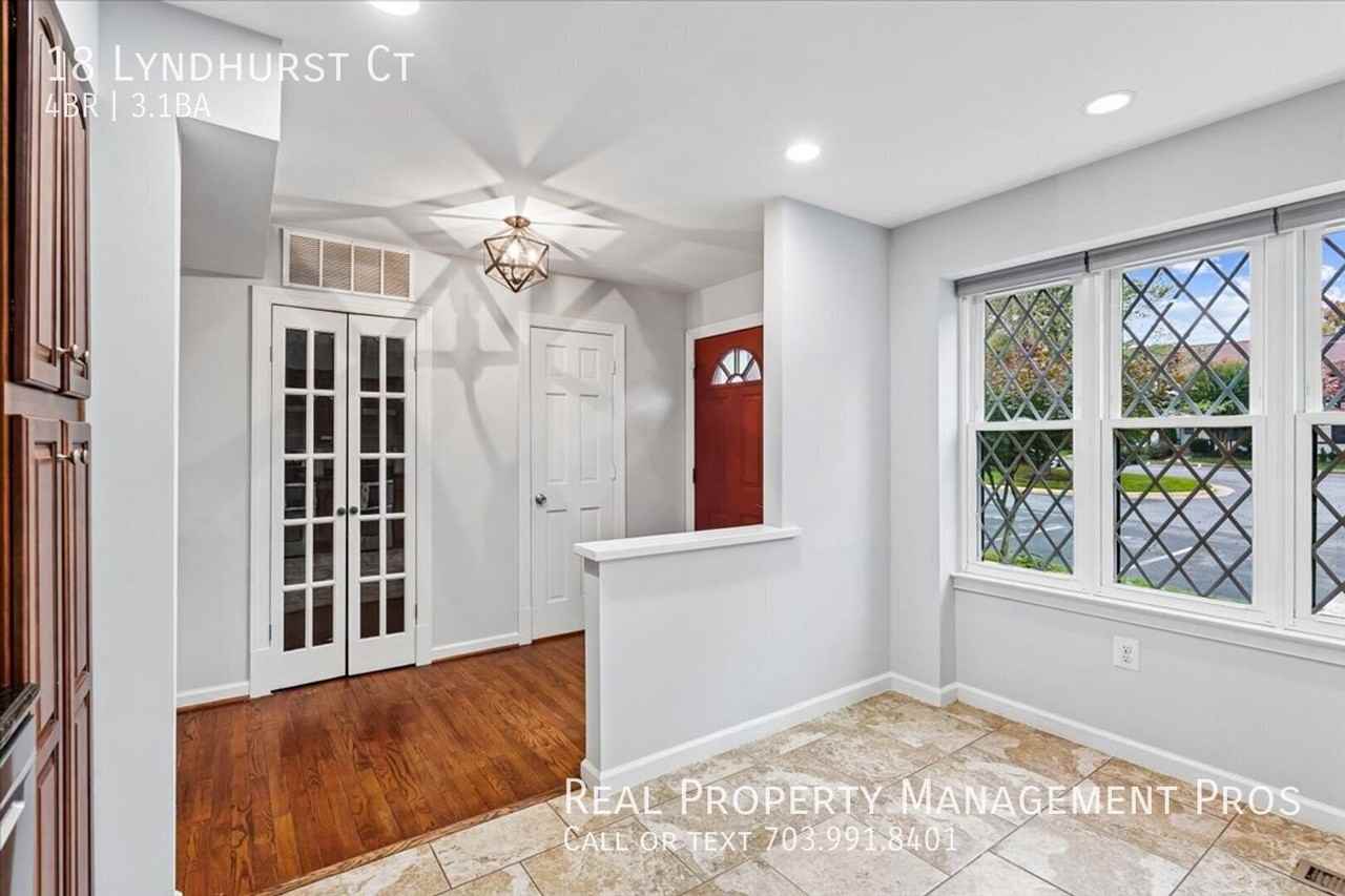 18 Lyndhurst Ct - Photo 7 of 41