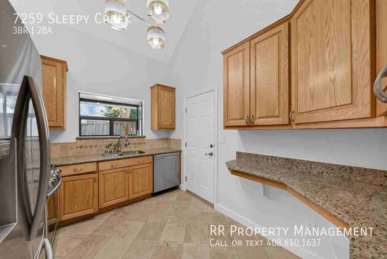 7259 Sleepy Creek Dr - Photo 7 of 25