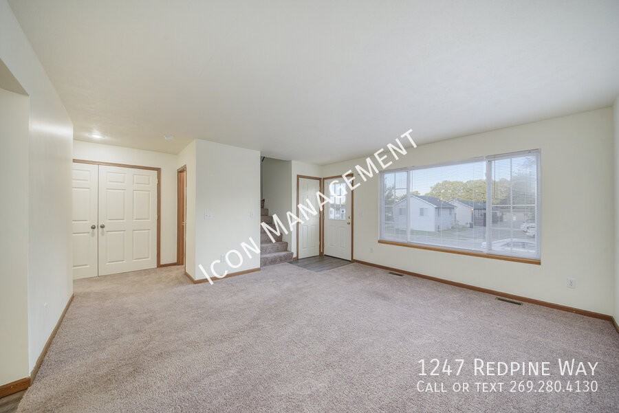 1247 Redpine Way #1247REDPIN - Photo 6 of 23