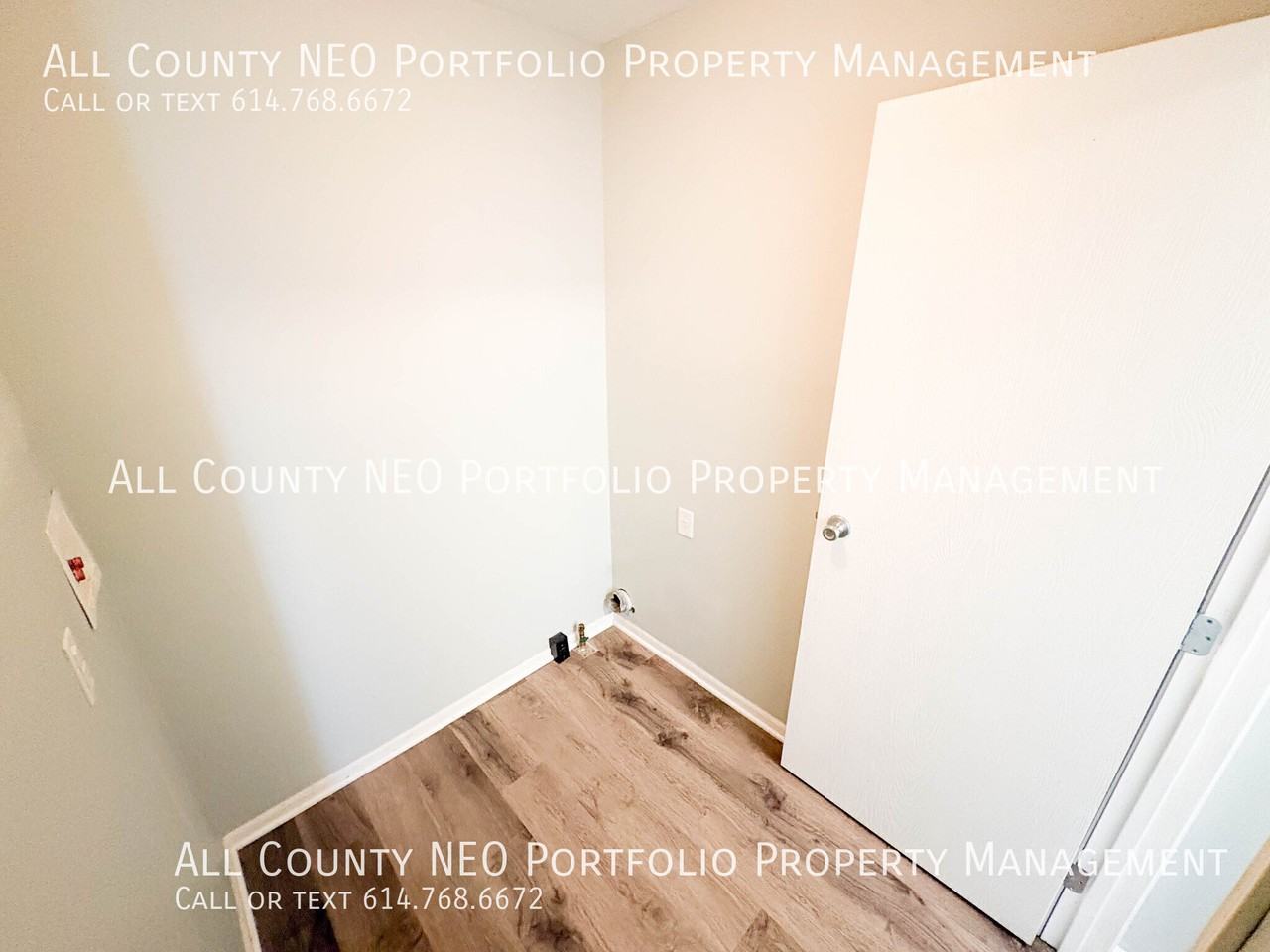 6045 Georges Park Dr - Photo 6 of 34