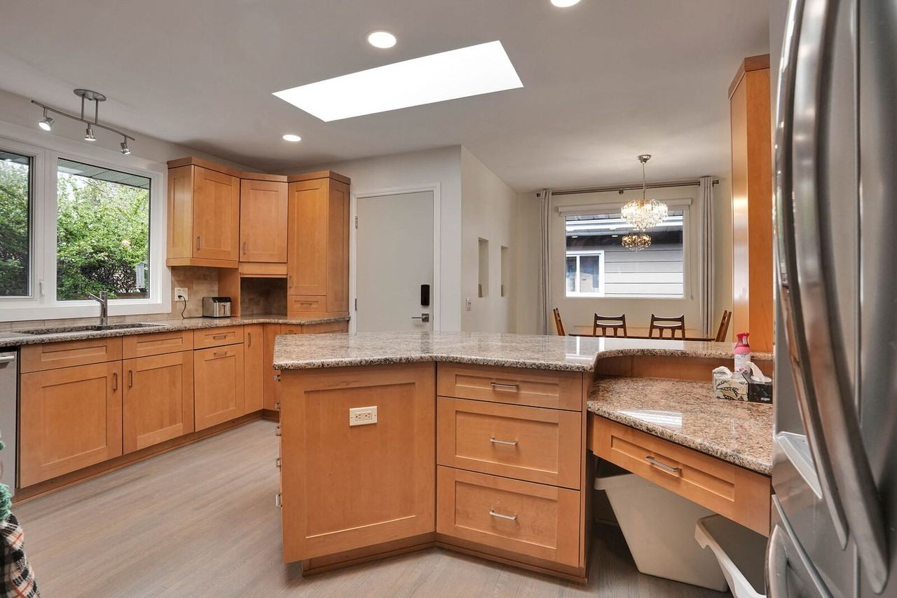 2704 Chandler Rd Nw - Photo 6 of 20