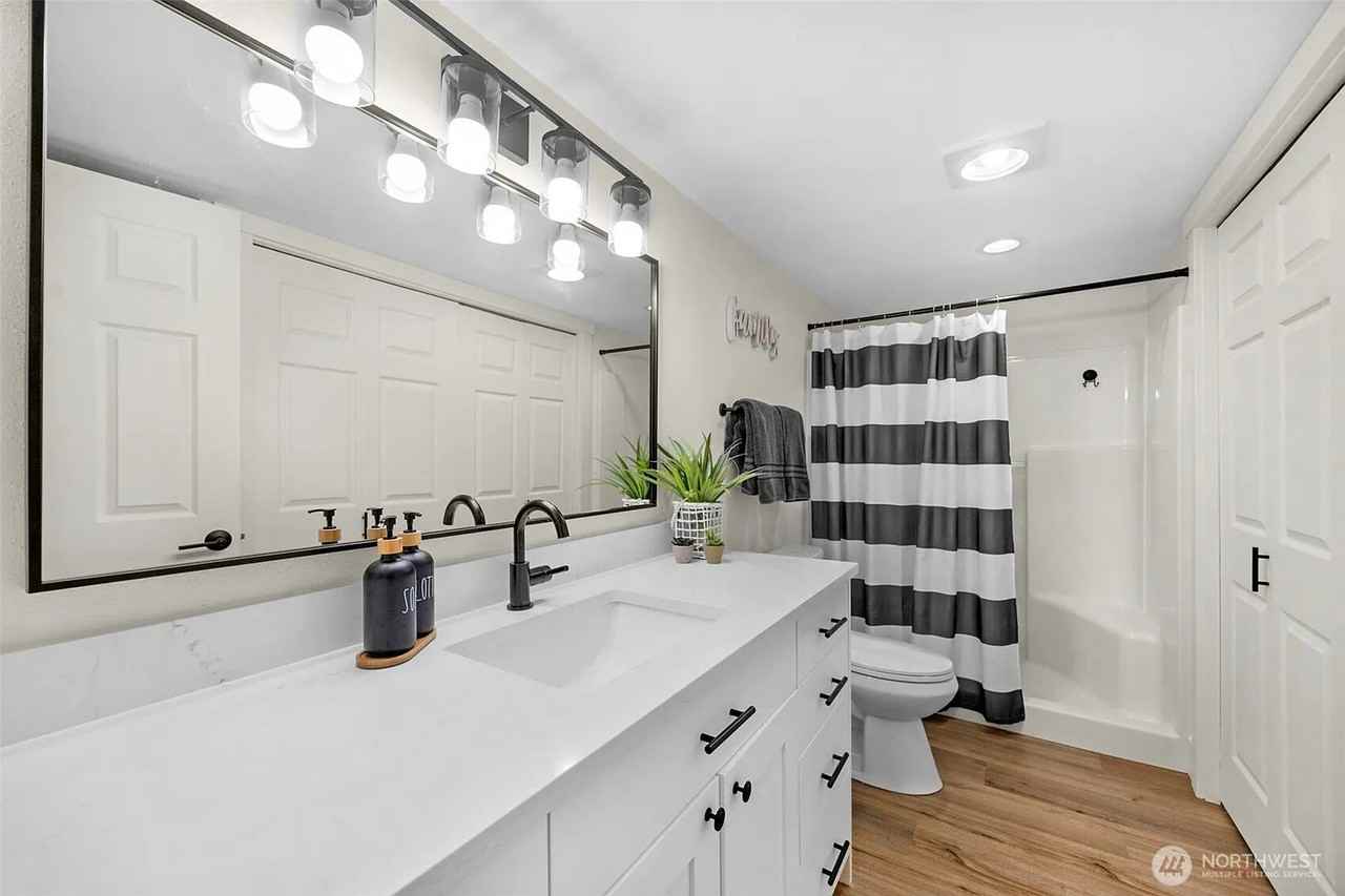 1229 Crownmill Ave #NA - Photo 7 of 17