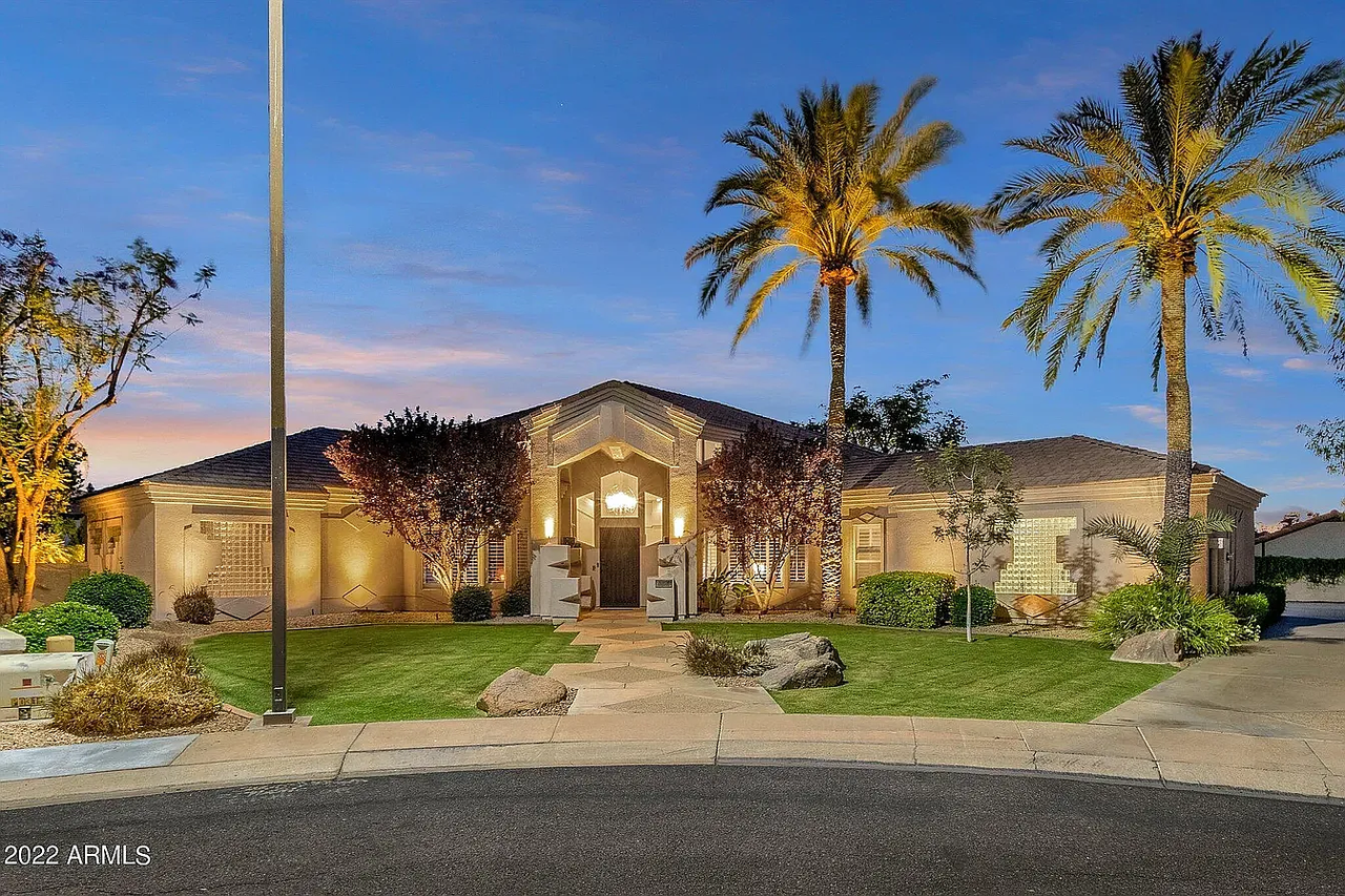 4613 E Glade Cir #NA - Photo 2 of 3