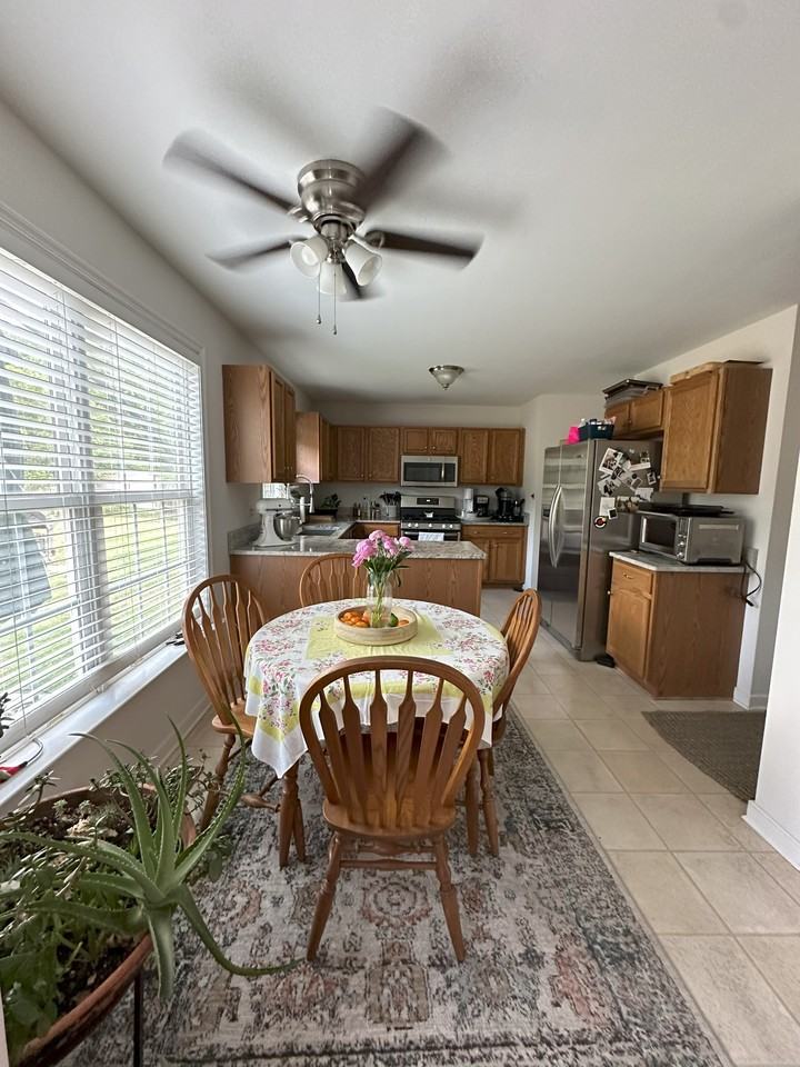 313 Lake Crest Ct #NA - Photo 6 of 14