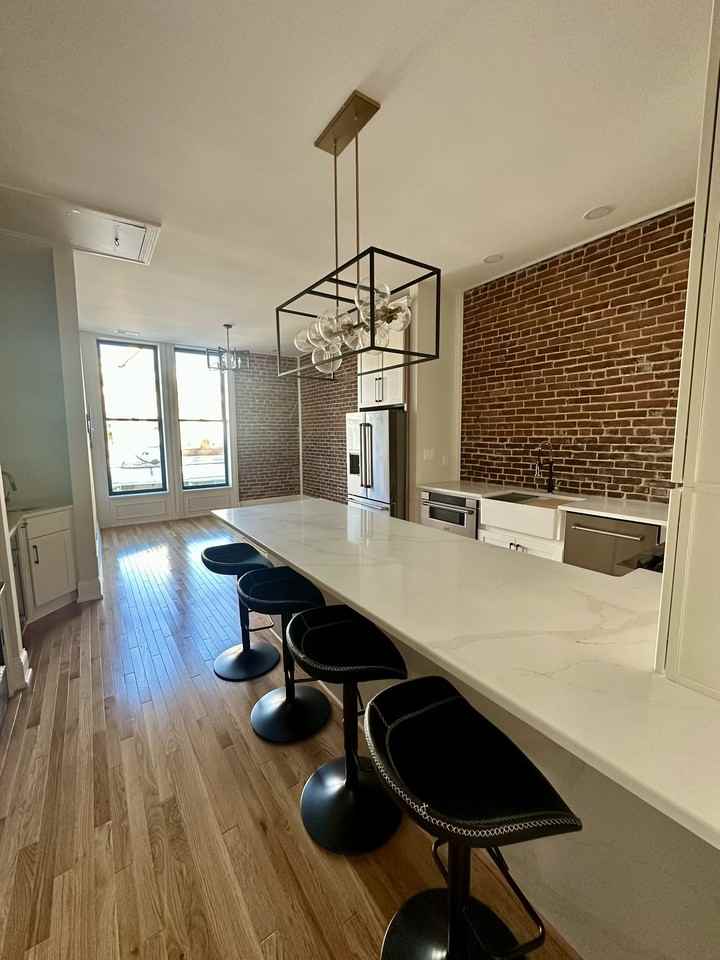 180 S Main St #180 - Photo 2 of 32