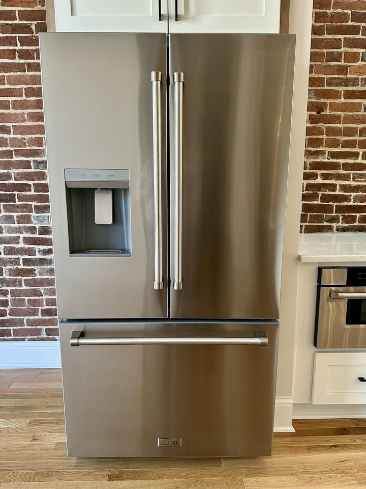 180 S Main St #180 - Photo 3 of 32