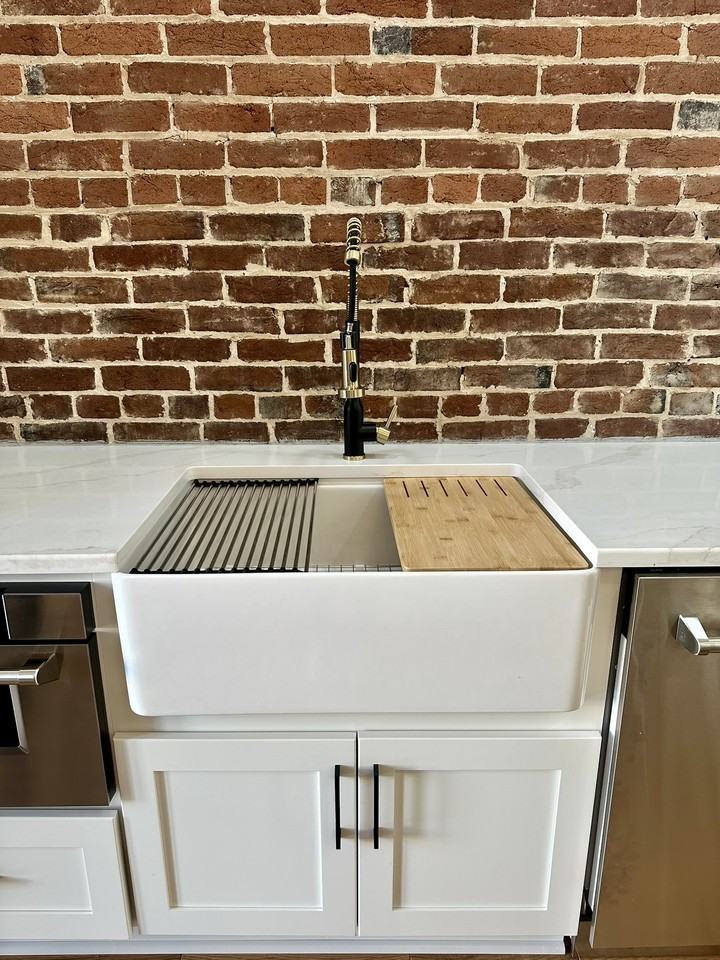 180 S Main St #180 - Photo 4 of 32