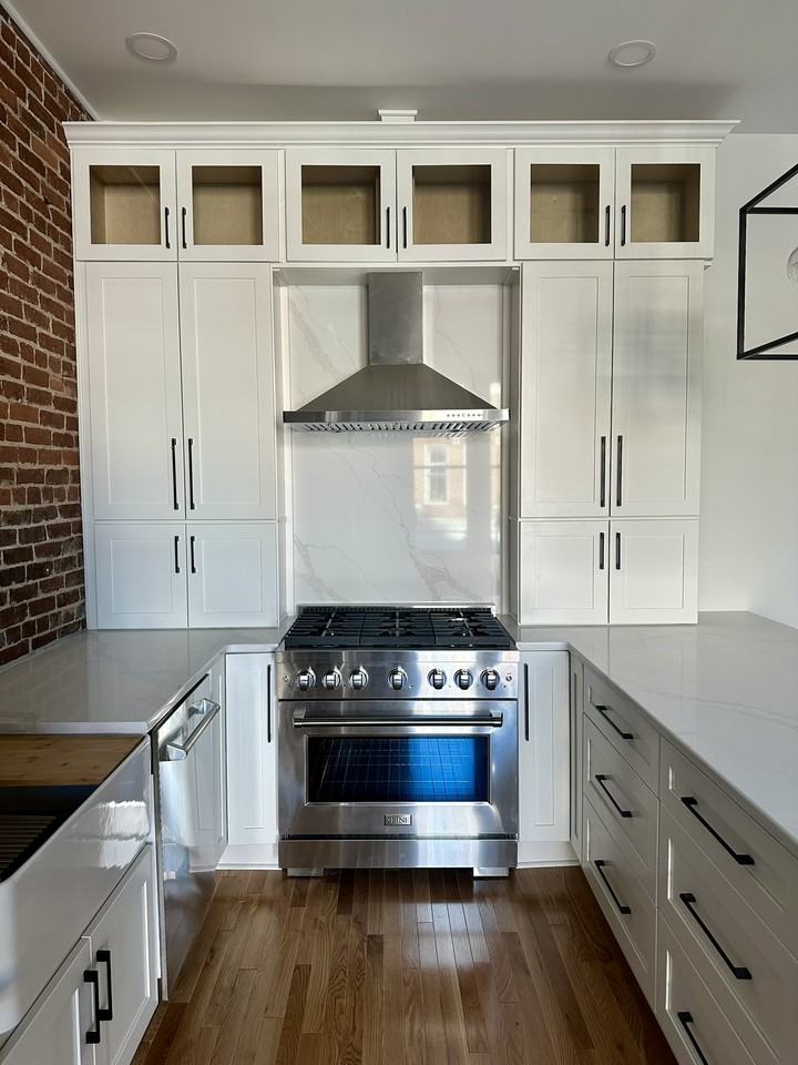 180 S Main St #180 - Photo 5 of 32