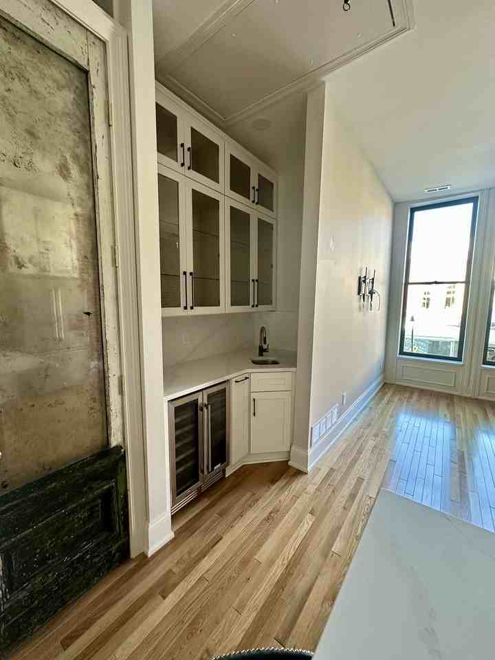 180 S Main St #180 - Photo 6 of 32