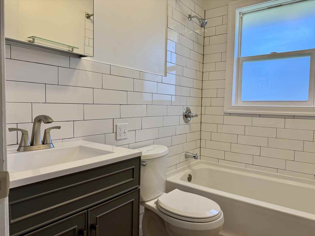 1284 W Marquette Woods Rd #NA - Photo 4 of 9