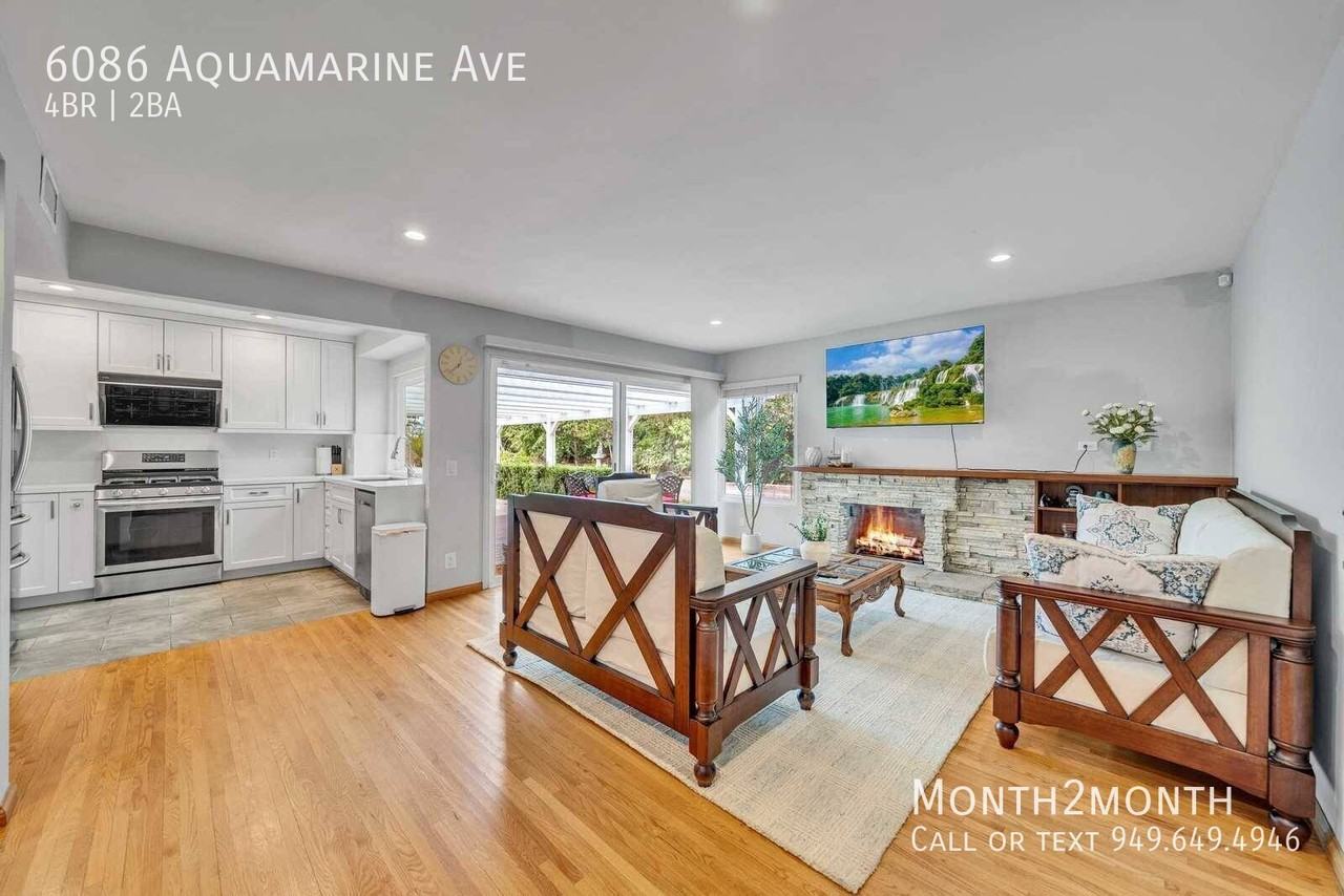 6086 Aquamarine Ave - Photo 4 of 50
