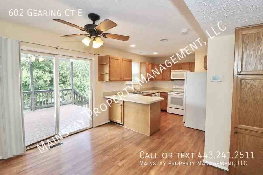 602 Gearing Ct E - Photo 6 of 35