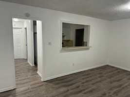 featured image of 1601 Stoney Ridge Ct