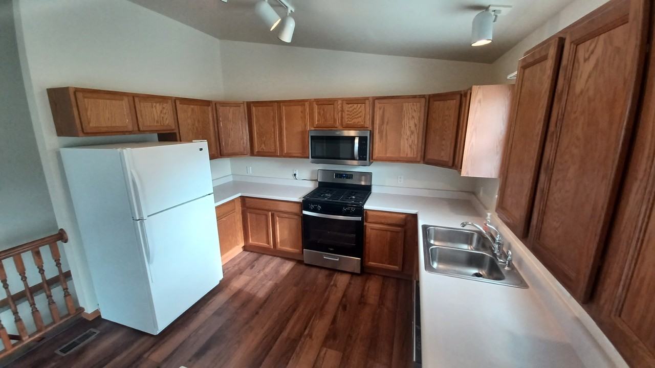 2206 Berrywood Ct #2206 - Photo 5 of 19