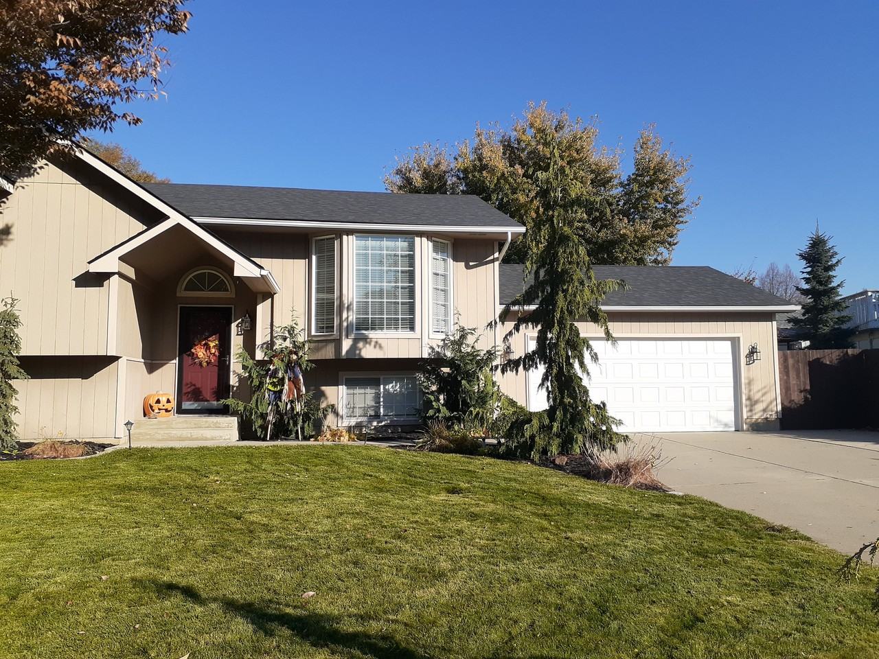 206 N Knudson St #NA - Photo 2 of 28
