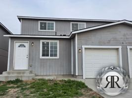 featured image of 321 Emerald Rd Unit C