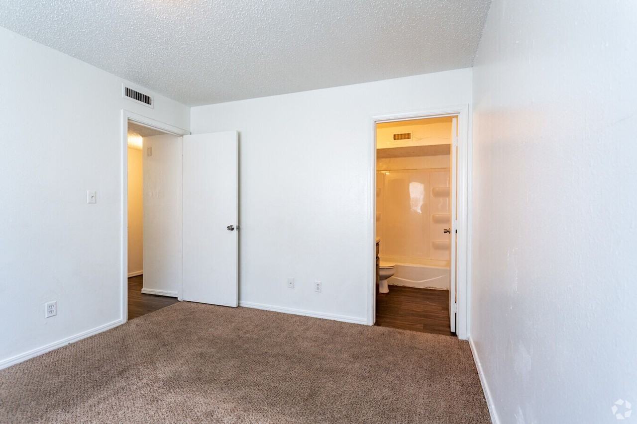 100 Arrowhead Dr. - Photo 2 of 10