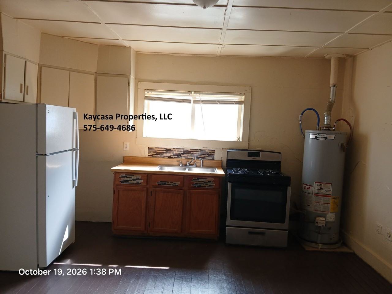 1125 N Mesquite St - Photo 2 of 8