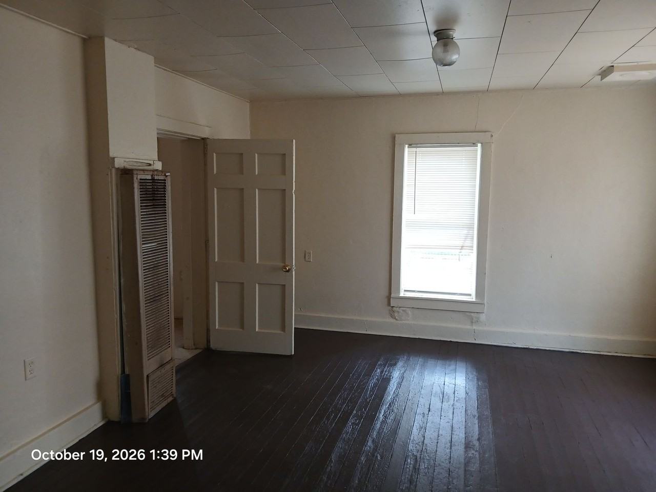 1125 N Mesquite St - Photo 6 of 8