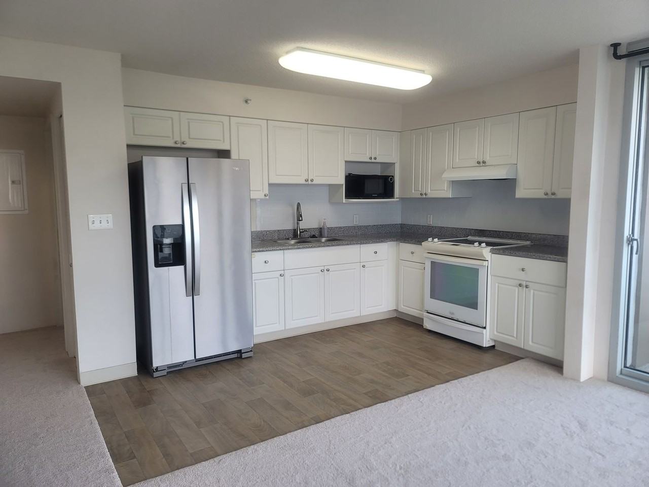 801 South St #527
