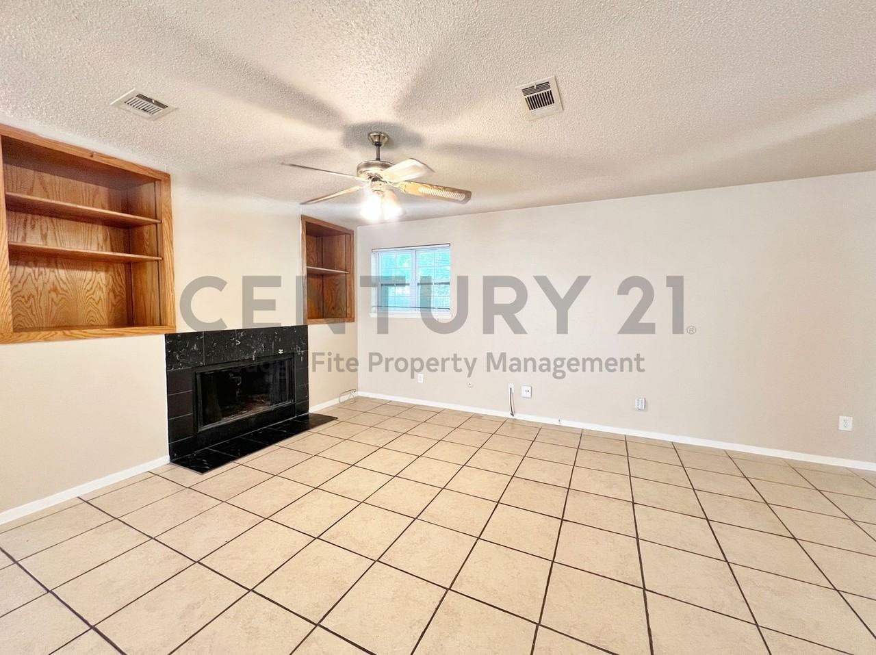 219 Rockaway Dr - Photo 5 of 19