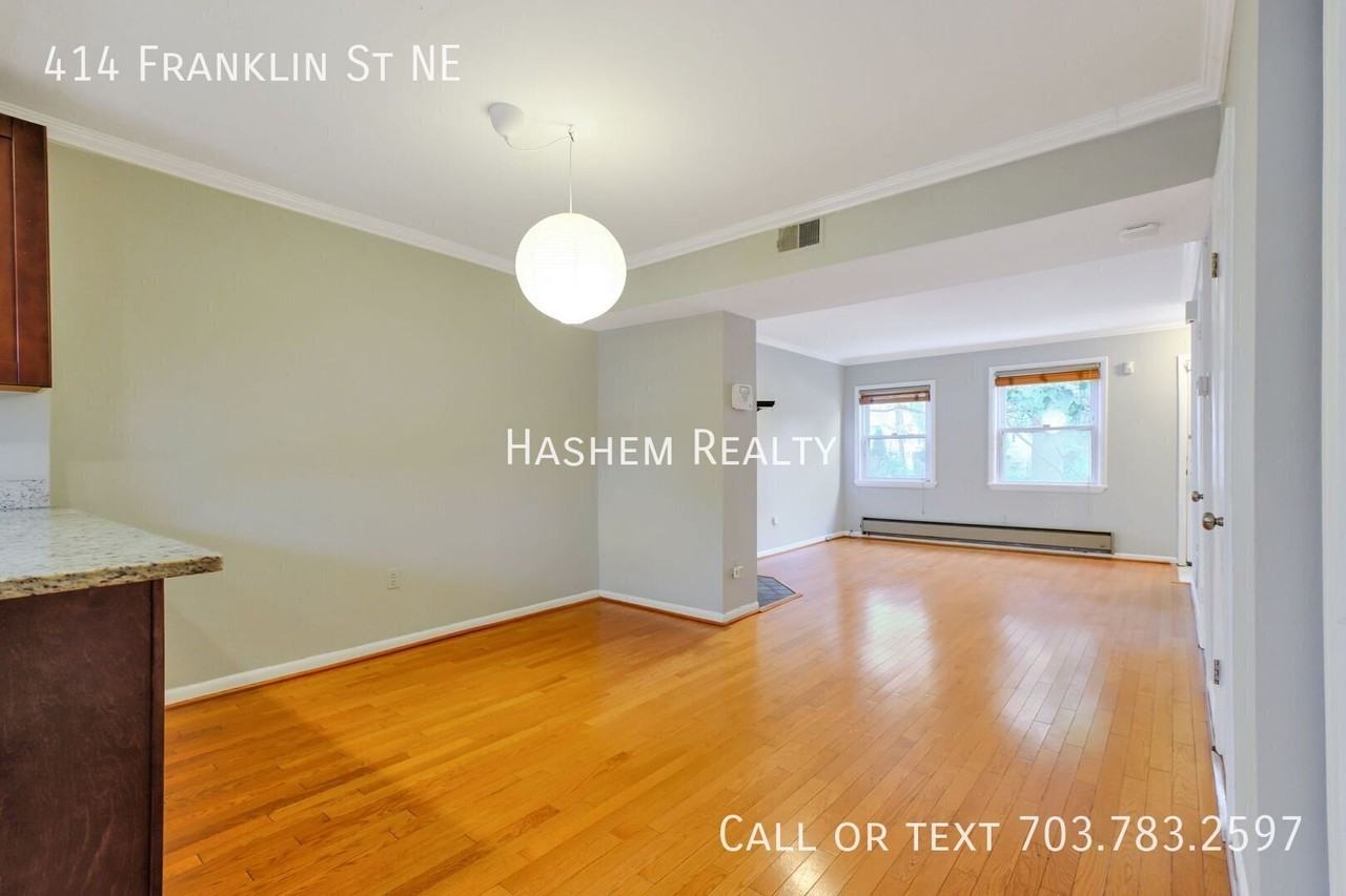 414 Franklin St Ne - Photo 5 of 18
