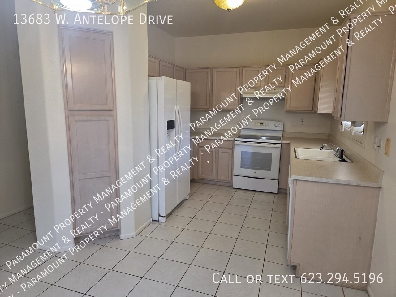 13683 W Antelope Dr - Photo 5 of 23