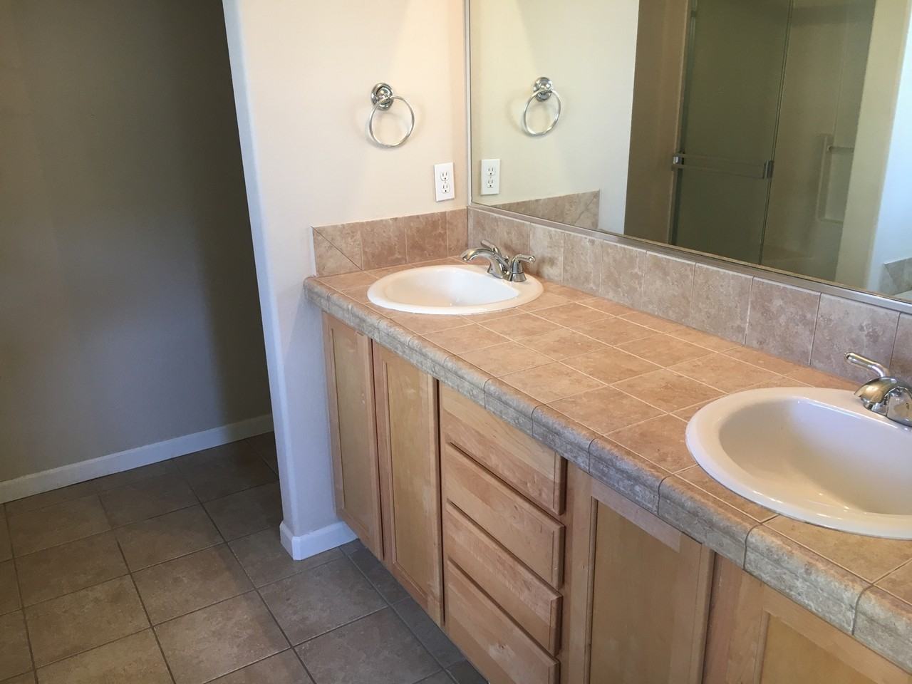 2847 Sawgrass Loop - Photo 4 of 11