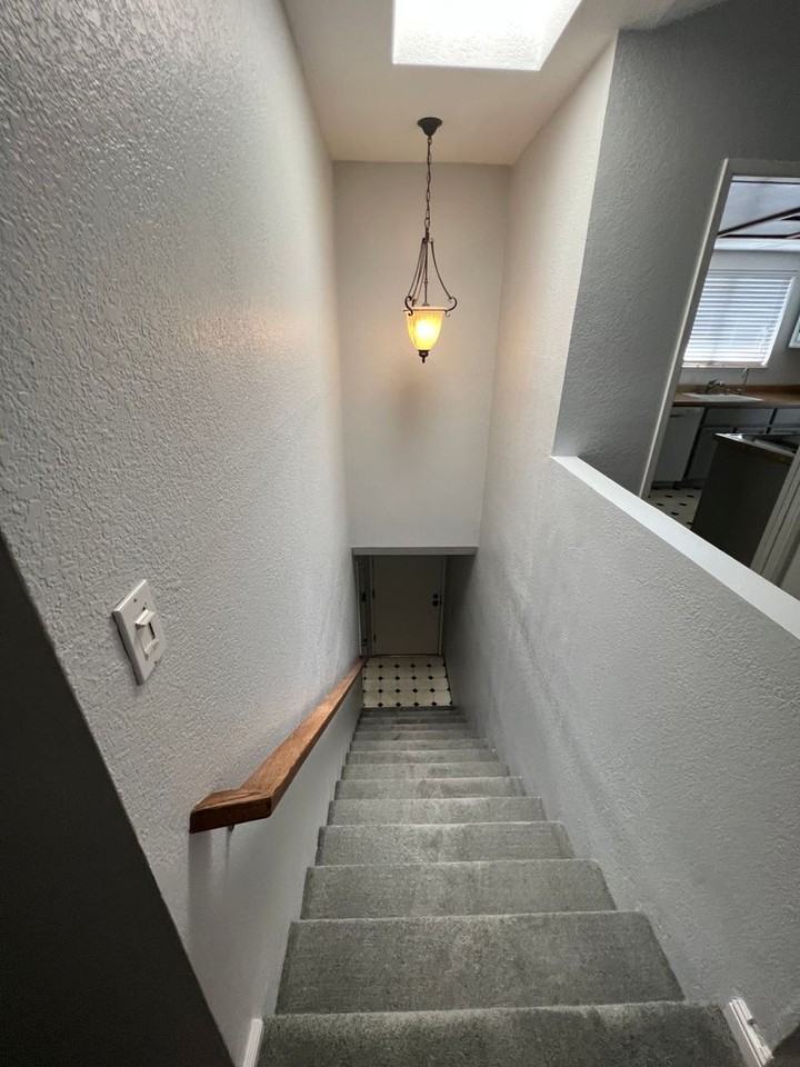 18898 Sara Park Cir - Photo 3 of 25