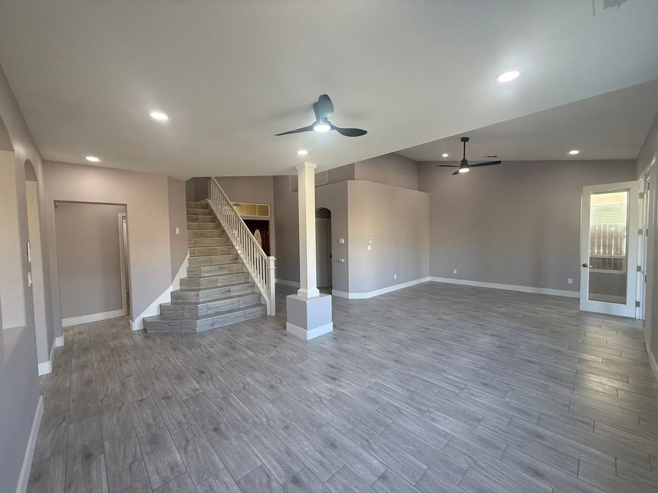 10814 Arden Villa Dr - Photo 2 of 17