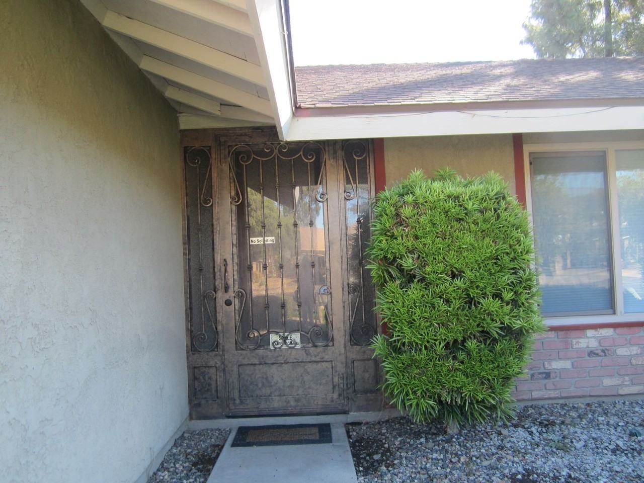 2149 S Buena Vista Ave - Photo 5 of 48