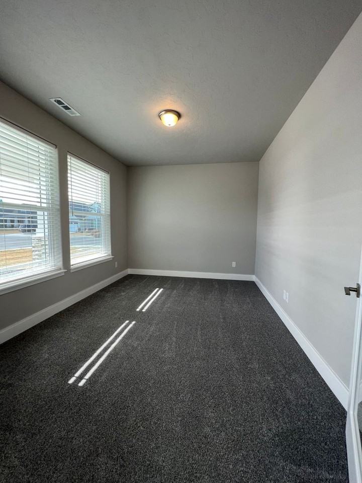 4517 Carthage St - Photo 4 of 36