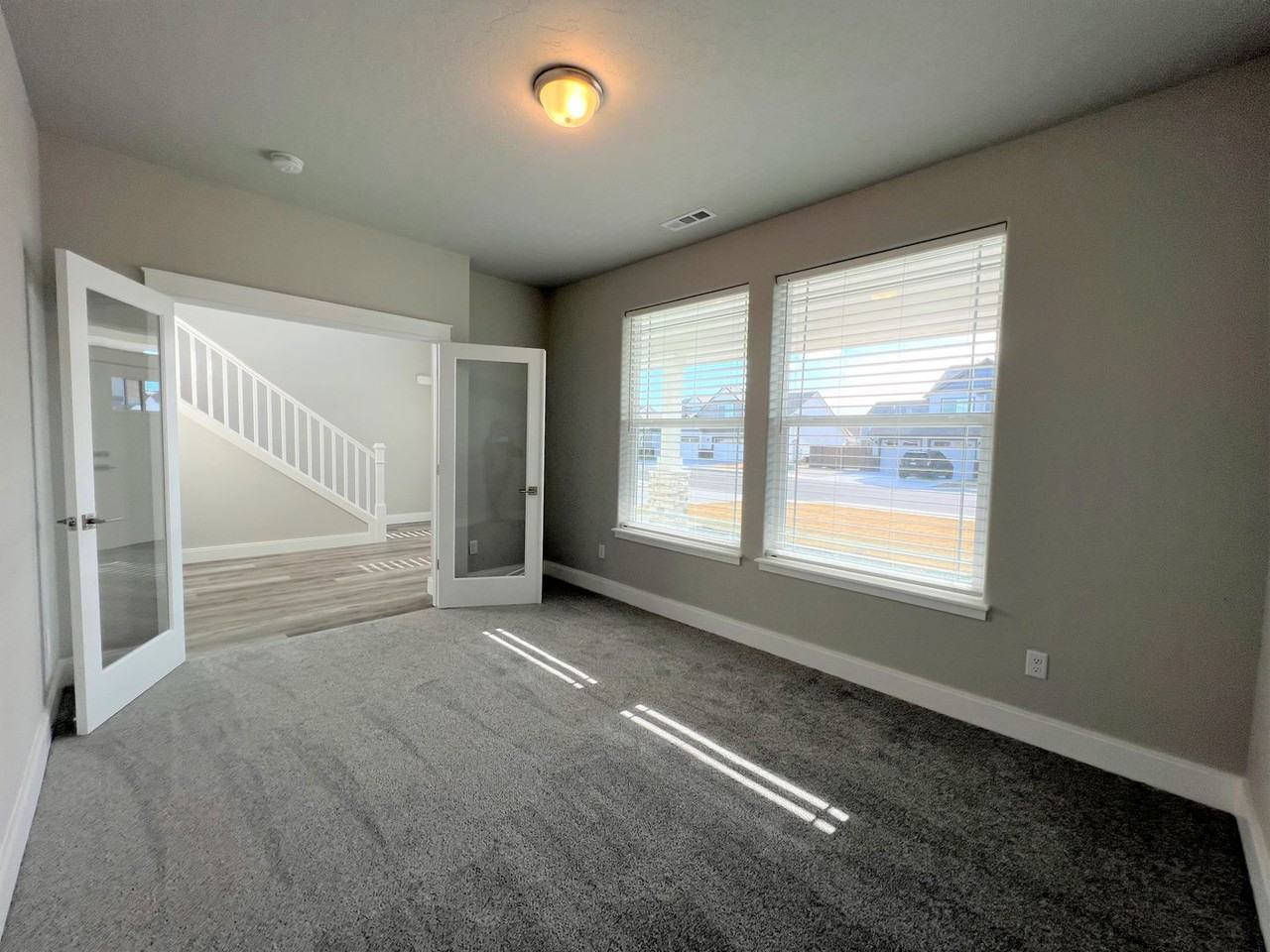 4517 Carthage St - Photo 5 of 36