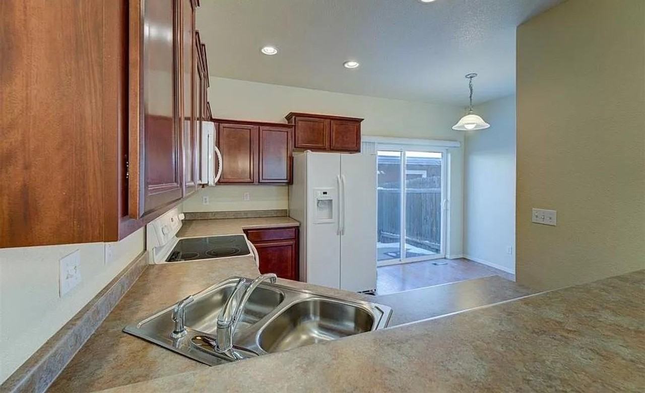 3452 Shrikes Tail Hts - Photo 2 of 8
