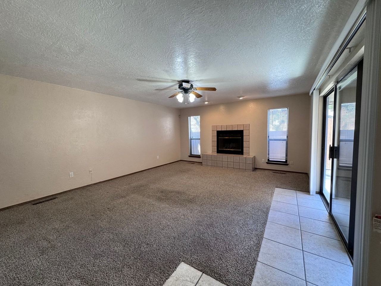 850 Southeast Cir Nw - Photo 7 of 17