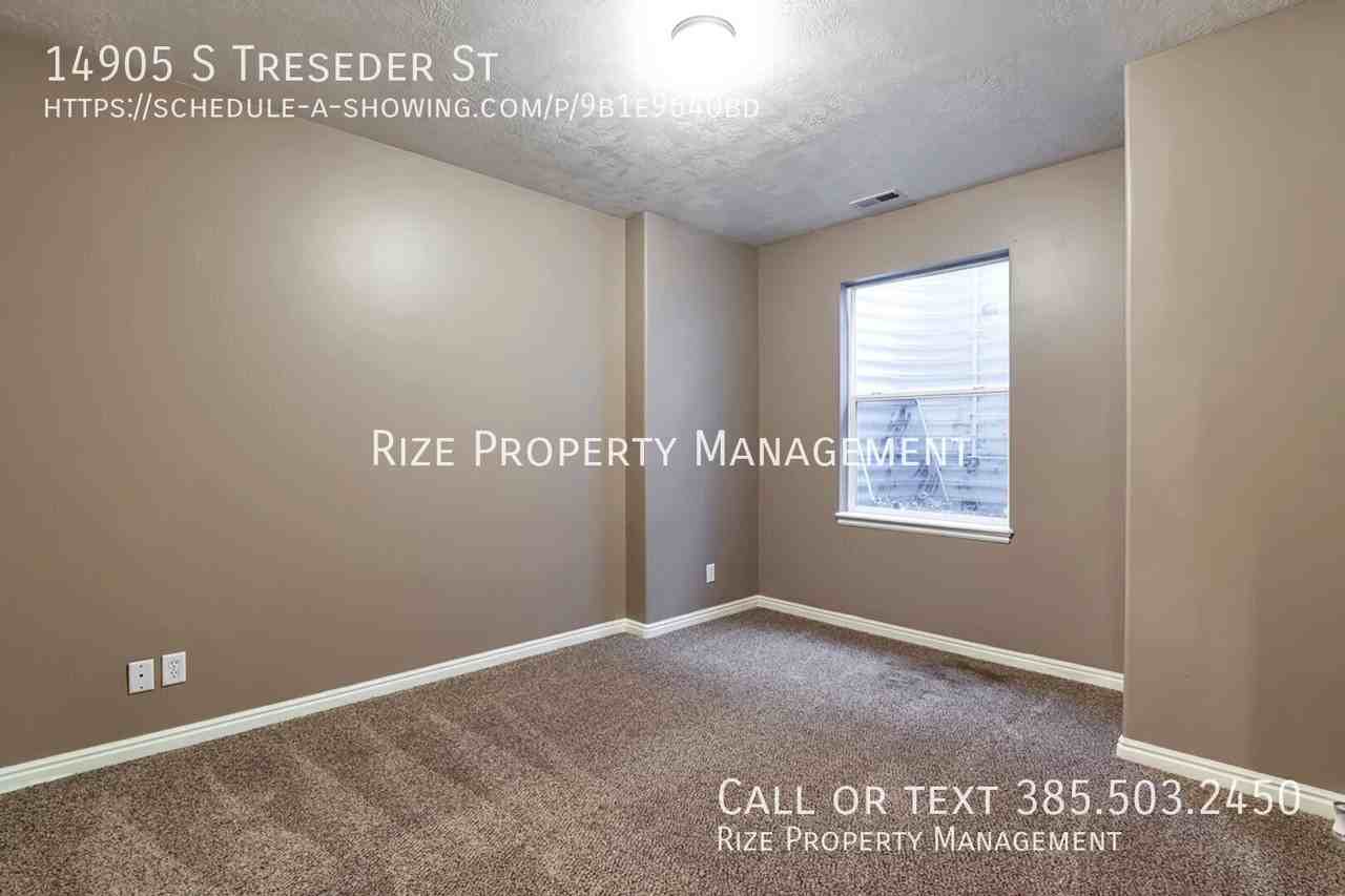 14905 S Treseder St - Photo 6 of 17