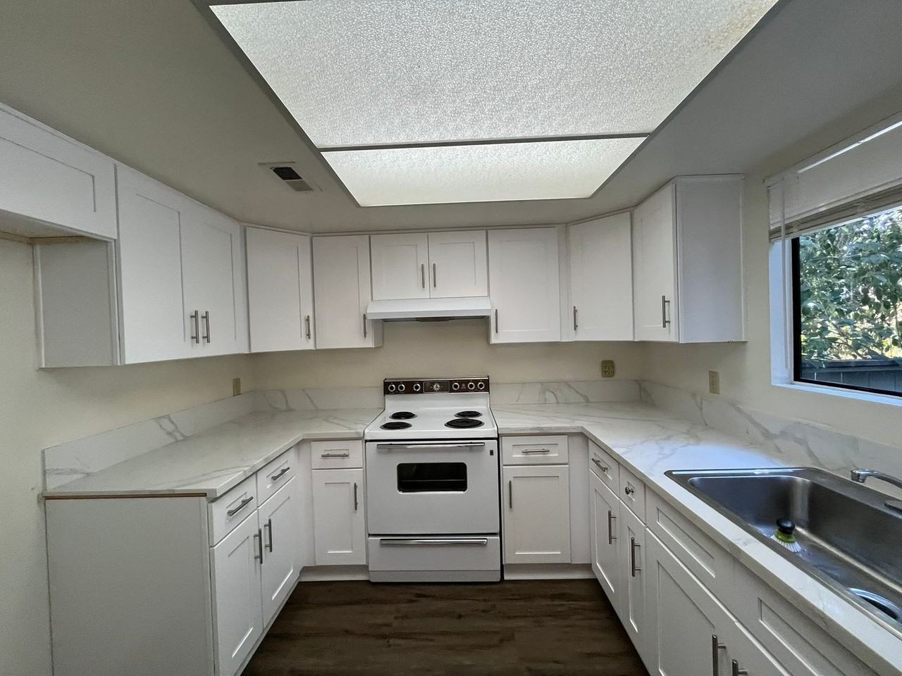 4 Quail Ridge Dr - Photo 3 of 20